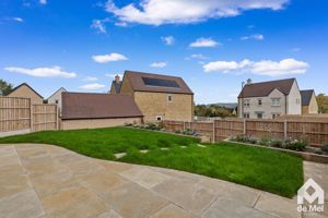 Photo 19- click for photo gallery